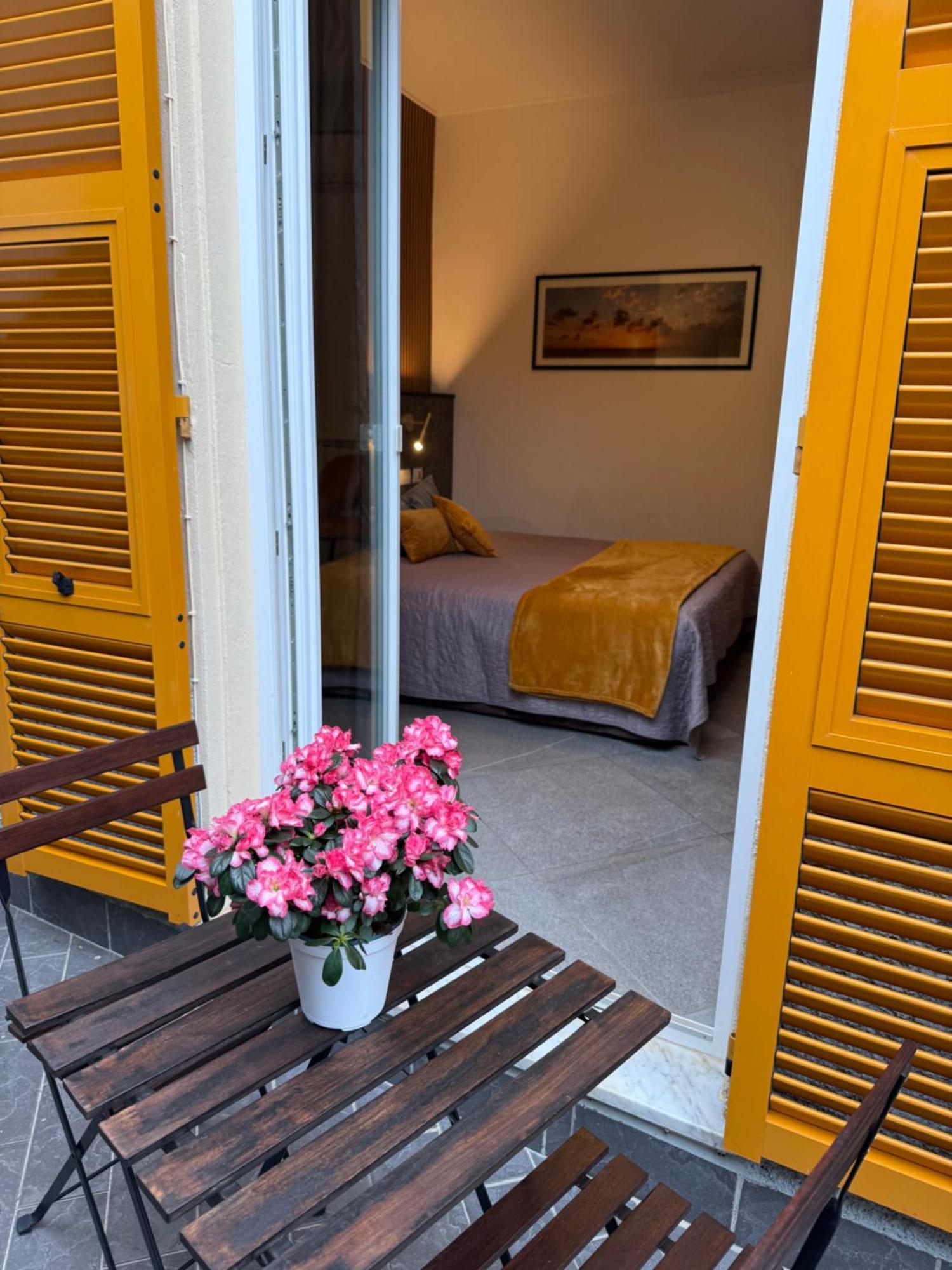 88 Miglia Bed & Breakfast La Spezia Bagian luar foto