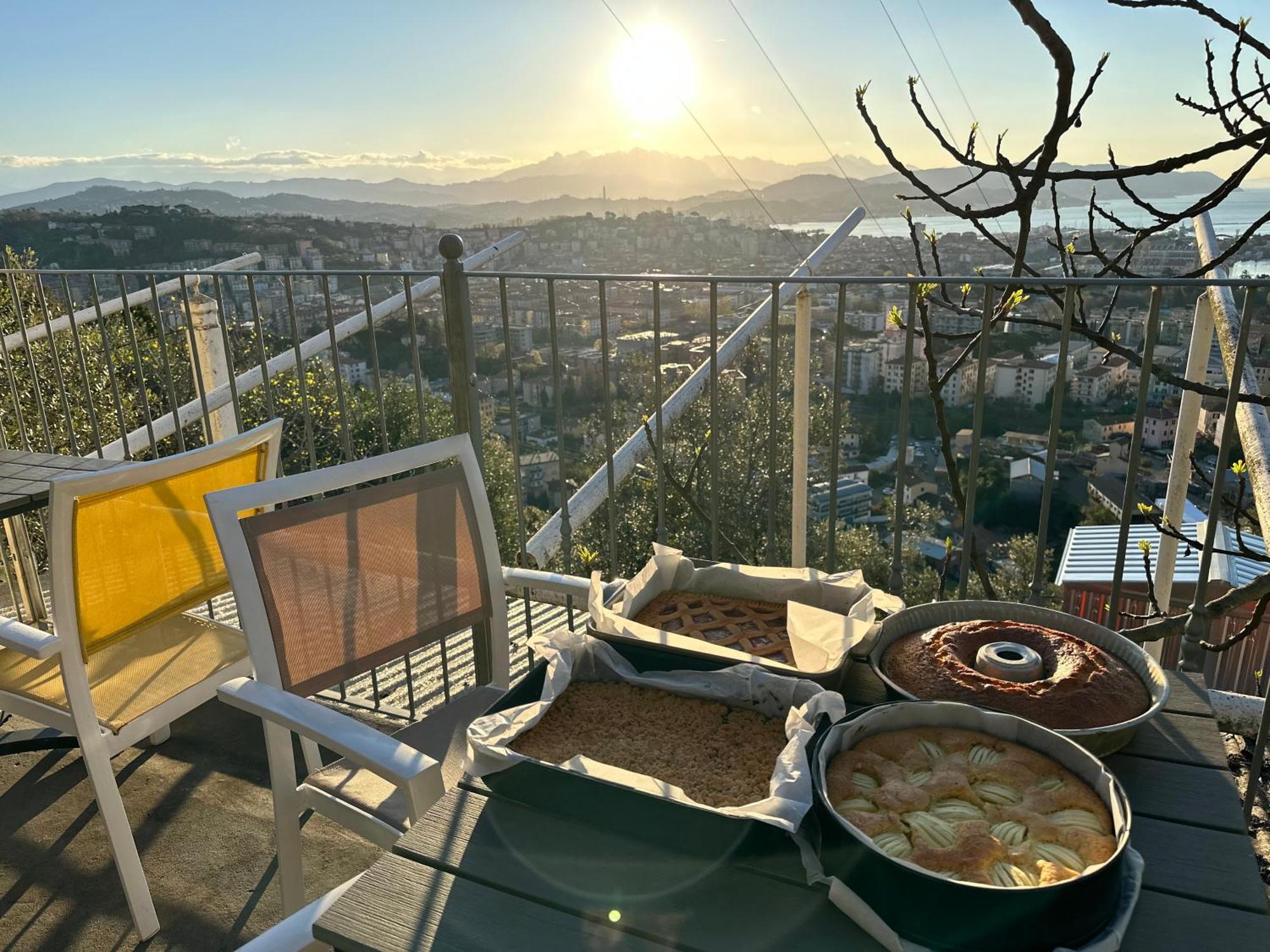 88 Miglia Bed & Breakfast La Spezia Bagian luar foto