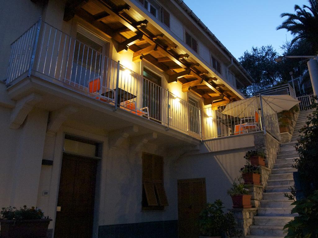 88 Miglia Bed & Breakfast La Spezia Bagian luar foto