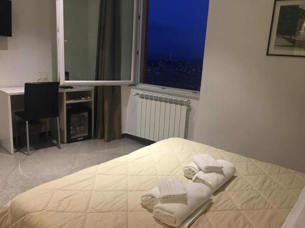88 Miglia Bed & Breakfast La Spezia Bagian luar foto